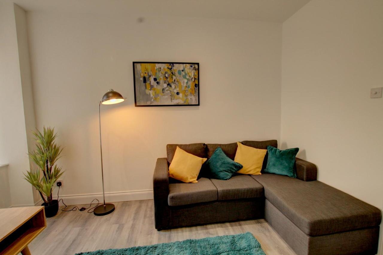 Bright & Stylish Apartment Dundee Exterior photo